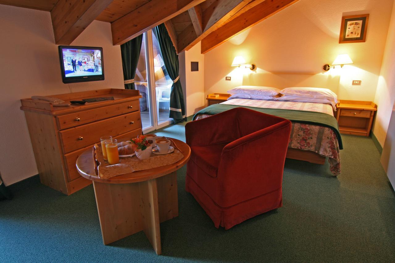 B&B Garni Villa Campitello Campitello di Fassa Exteriér fotografie